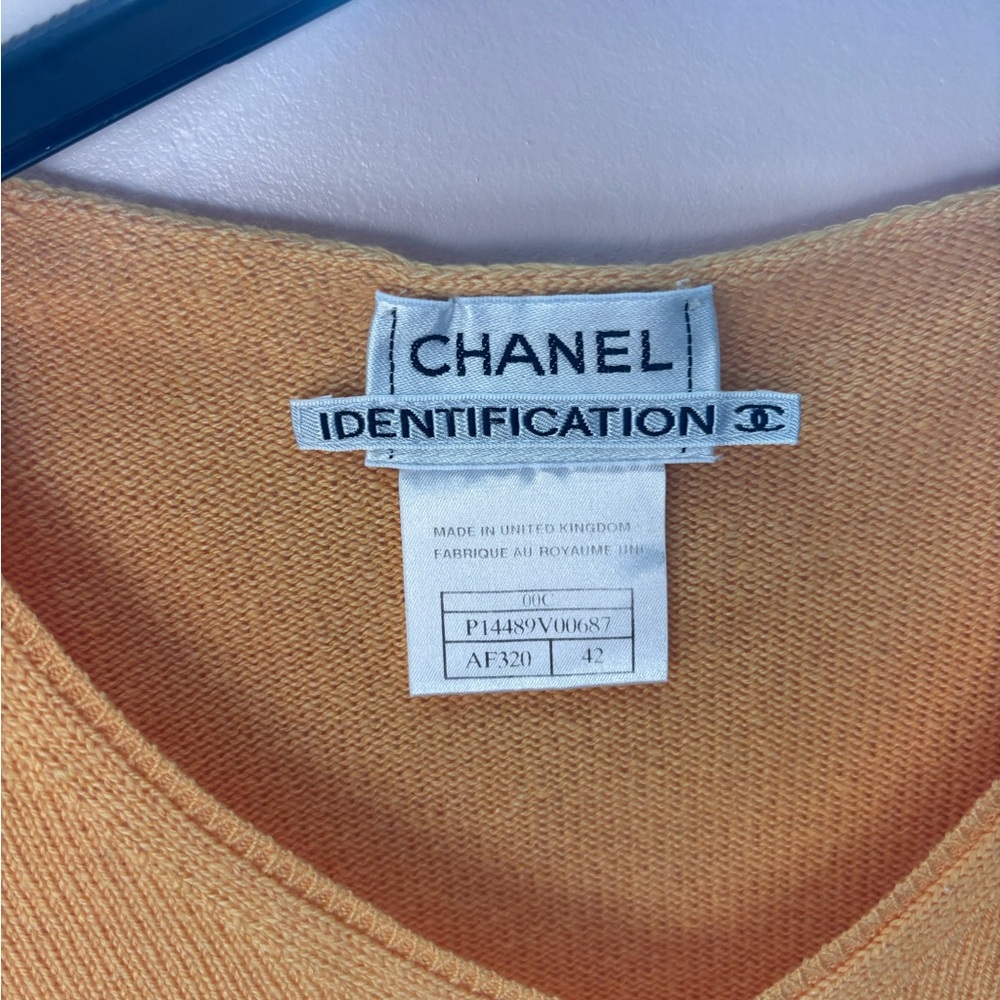 Authentic CHANEL cashmere knit 1996 yellow sweater 42 - Picture 12 of 14